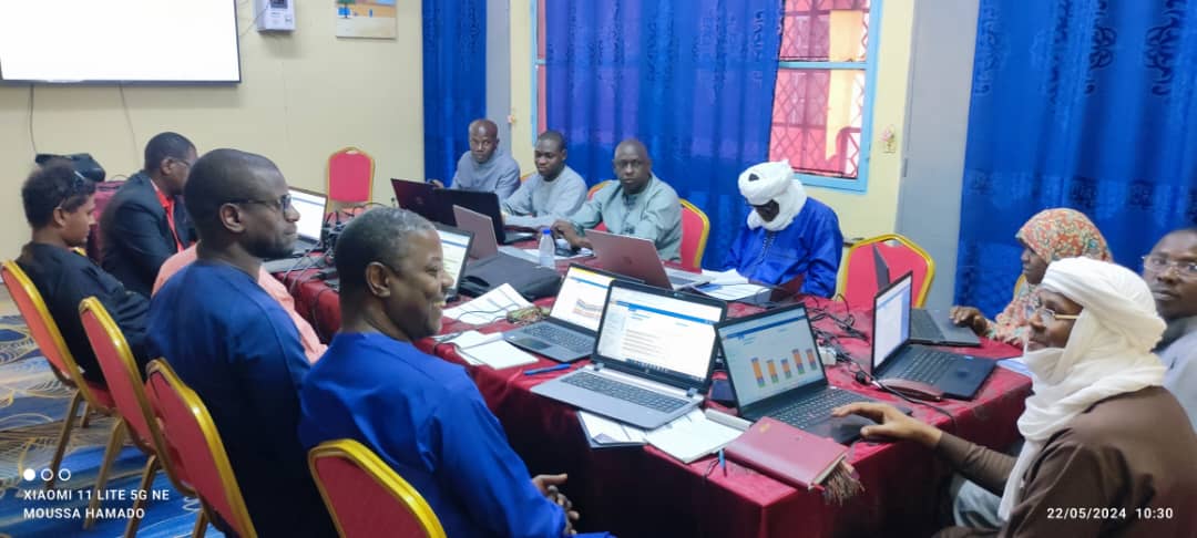 Formation sur la plateforme régionale DHIS2 multisectorielle du projet APHRC-UAM à Agadez